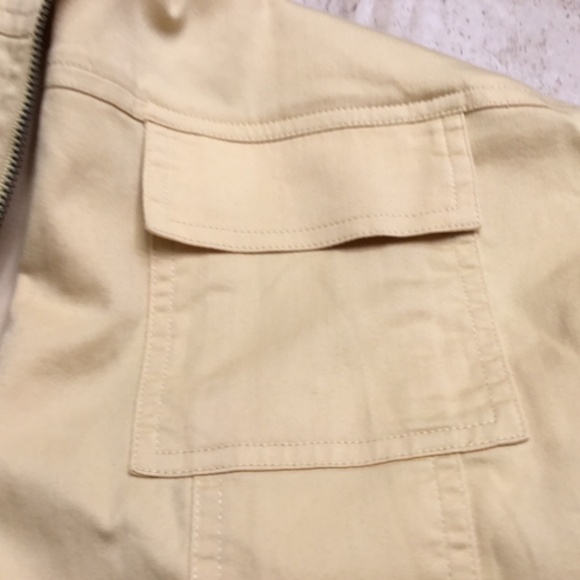 Chico's Pale Yellow Zip-Up Jacket - Picture 6 of 6
